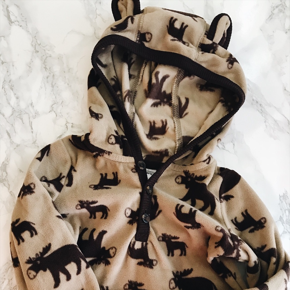 NWT Carter’s Hooded Pajamas/Winter Outfit